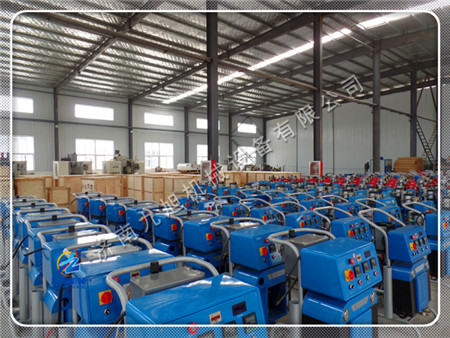 基于模糊PID控制的發(fā)泡機溫控系統(tǒng)設計